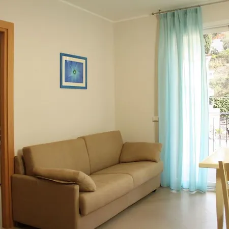 Apart Otel San Nicola 3*